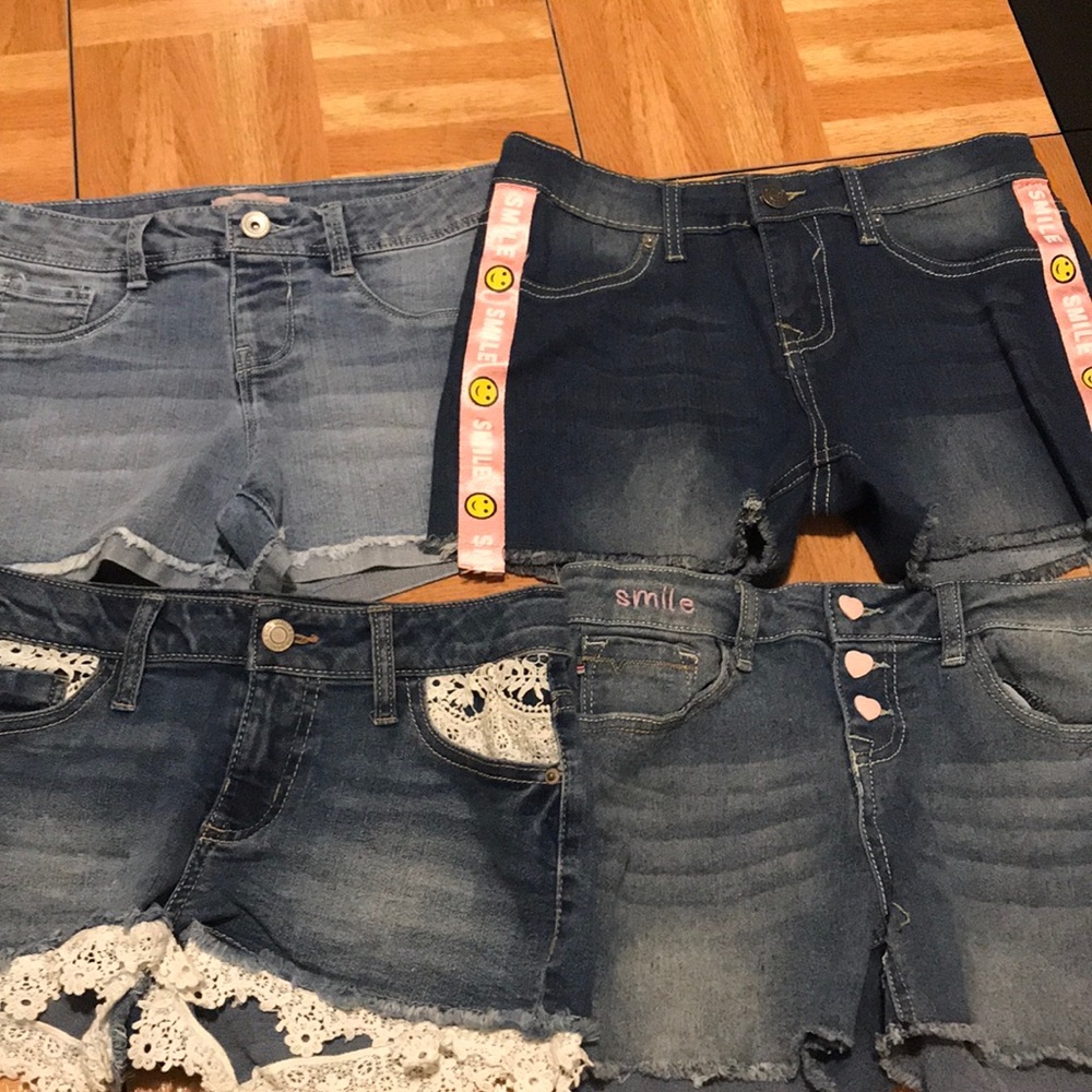 Set of 4 Denim Shorts Size 12 Vigoss Included!